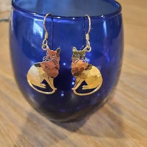 Cat dangle earrings